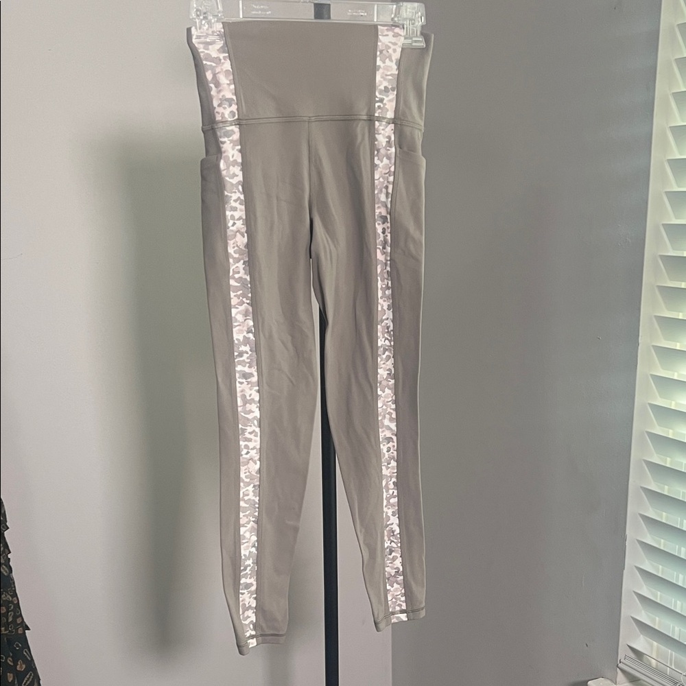 Athleta Gray Leggings with White Patterned Stripes